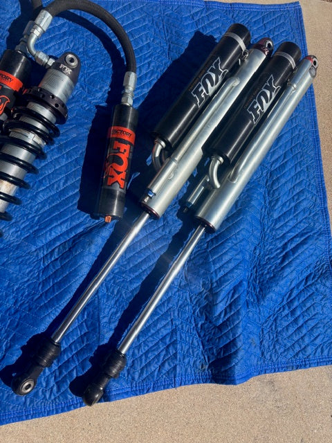 Shock Rebuild Service - Fox 2.5 Coilover and Non-Coilover